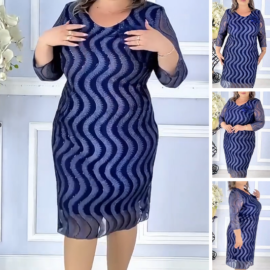 Elegancka damska sukienka z siateczki z okrągłym dekoltem