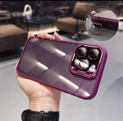 Etui na iPhone'a z ochroną obiektywu i podstawką